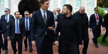 U.S. envoys Witkoff and Kushner arrive in Kyiv after talks with Putin fail to produce breakthrough while both sides continue to exchange fire