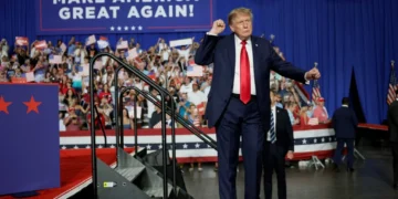 Bipartisan giggles over GOP Convention price tags: ‘Grist to the mill of the grift’