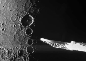Pair of linked spacecraft draw closer to Mercury after nearly decadelong voyage
