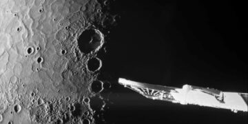 Pair of linked spacecraft draw closer to Mercury after nearly decadelong voyage