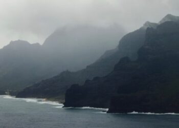 Kauai Braces for Heavy Rain and Wind as Hurricane Lowell Approaches