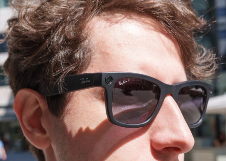 Pervs Distraught as Meta Bricks Their Smart Glasses Remotely