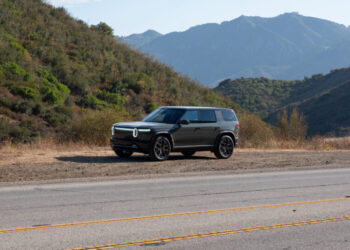A Tidier Rivian (in Size and Price) Is Ready for the Suburbs