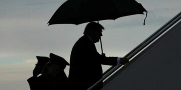 ‘Switcheroo in the wrong direction’: Trump gets bad Labor Day news about American jobs