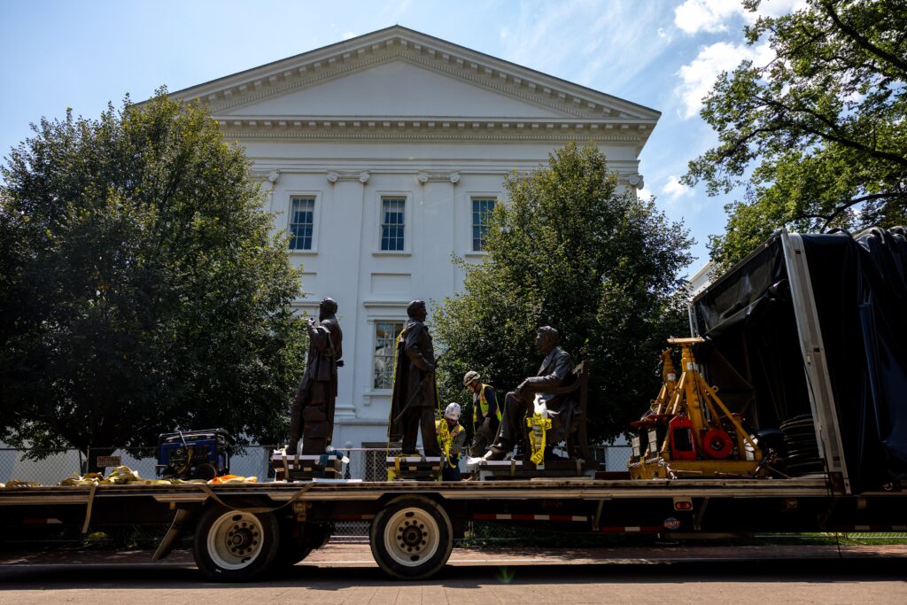 Confederate monuments divided Americans from the start