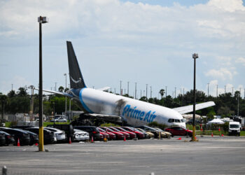 Van carrying seven people among two vehicles crushed by Amazon cargo plane in Miami