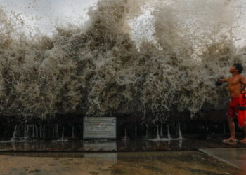 Intense heat, oppressive humidity approach as Tropical Storm Marie’s dangerous surf lingers