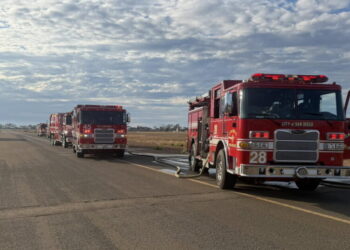 Two killed in plane crash at corporate airfield in San Diego