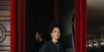 Reimagining Josephine Baker, on the Most Opulent Stage in Paris