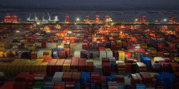 1China’s Surging Exports Loom Over Trump’s Talks With Xi