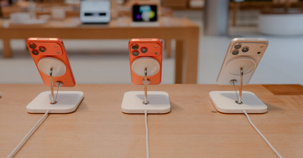 Apple to Make First Big Change to iPhones in Years