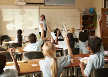 American parents join their kids in hating school, with Gallup polling falling to record low