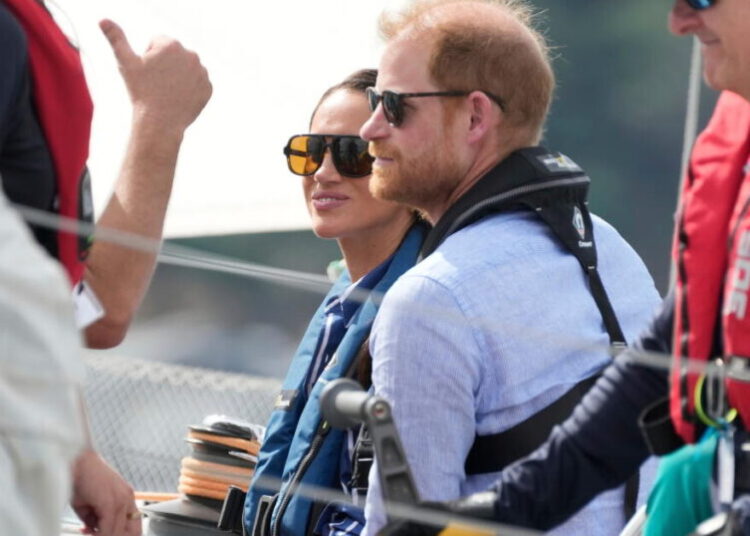 Harry and Meghan surprised by the way Buckingham Palace released letter on non-working royal status
