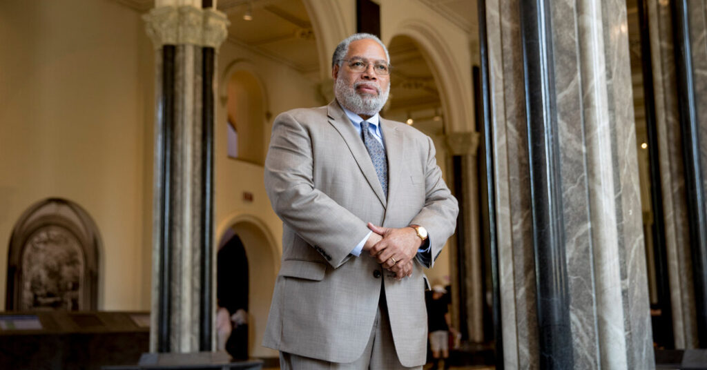 Smithsonian’s Secretary to Resign as Trump Tries to Rule the Institution