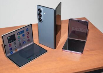 Here’s Samsung’s Advice for Apple and Its Upcoming Folding iPhone