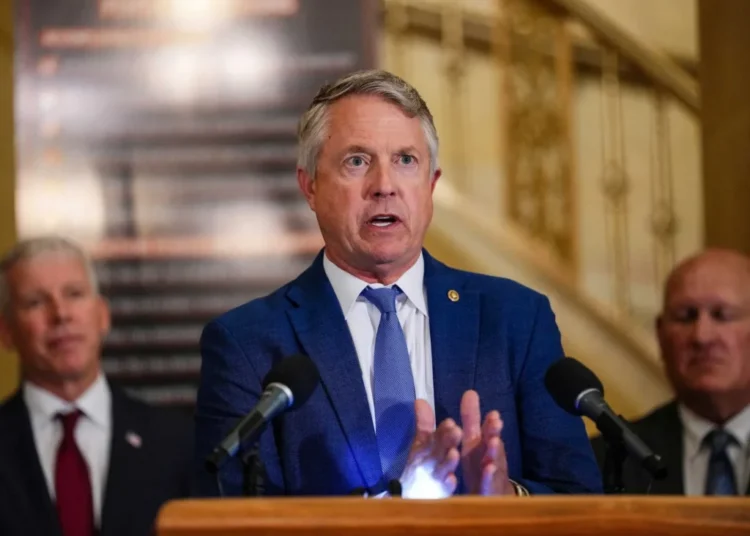 Scrambling MAGA senator’s bad week gets worse as Trump threatens 1,200 jobs in his state