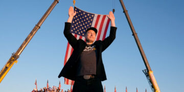 How Much Elon Musk Is Too Much? A Four-Hour Film Weighs In.