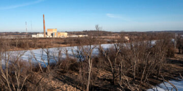 U.S. to Loan $1.9 Billion to Restart a Shuttered Nuclear Plant in Iowa