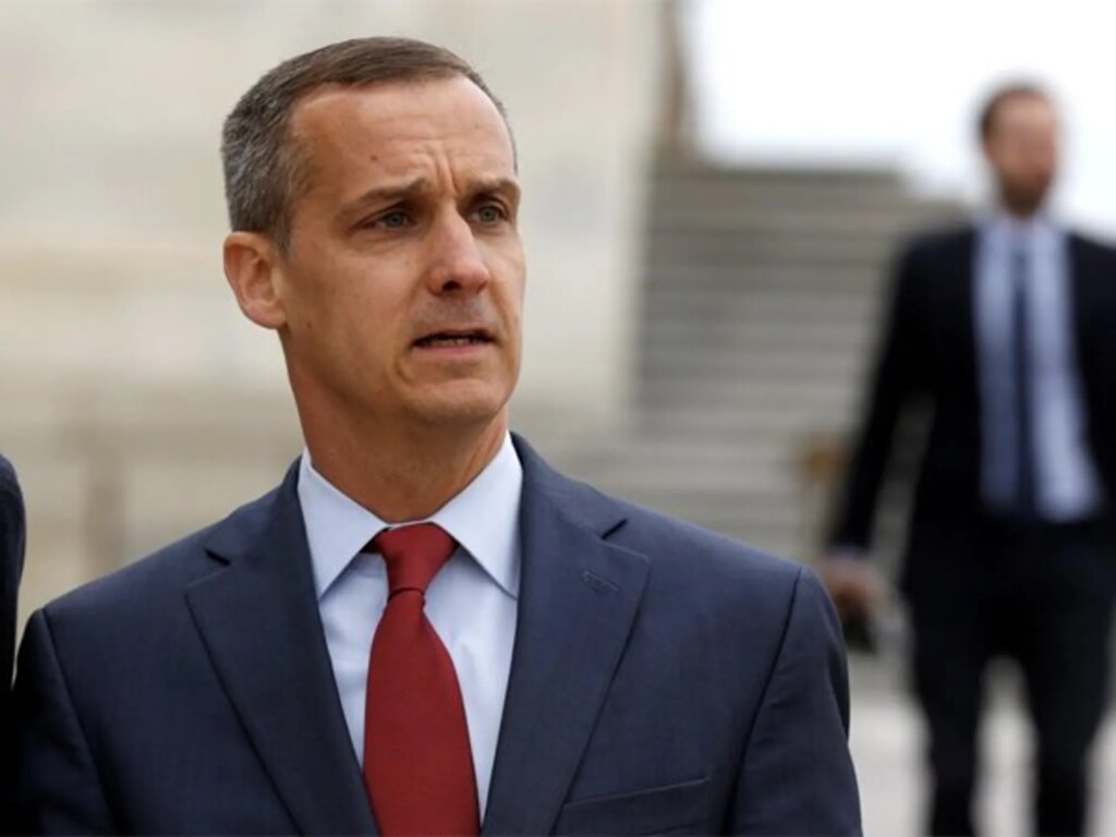 ‘Incredible’: Ex-Trump adviser’s denial of corruption claims backfires immediately