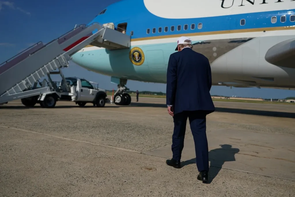 Celebrity jets caught in trade crossfire between Trump and Canada: report