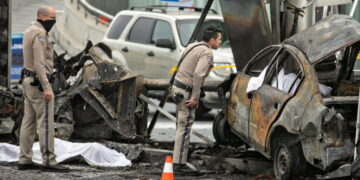 Trial begins for nurse accused in fiery South L.A. car crash that left six dead