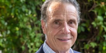 Cuomo says Instagram, socialism making young Jews lose touch with their history, and other stories from the column