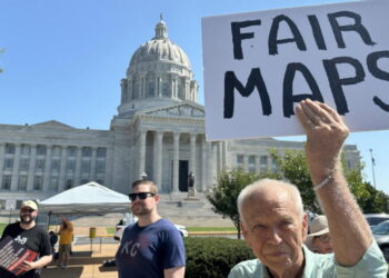 Supreme Court rebuffs Missouri’s push to use new U.S. House map backed by Trump in November