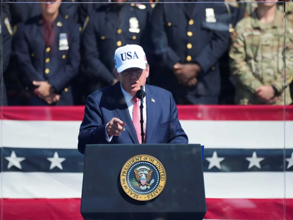 Trump attacks Kaitlan Collins over unnamed panel of ‘lies’ in bizarre rant