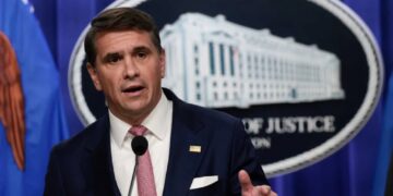DOJ’s ‘silly’ defense of lying ICE agent points to darker plot: ex-prosecutor