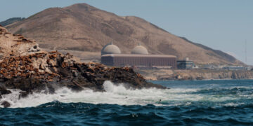 California, an Environmental Bastion, Warms to Nuclear Energy