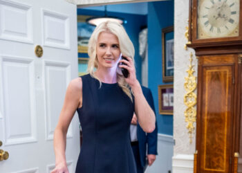 Trump Doled Out $45,000 Cash Gifts to Natalie Harp and Other Aides Last Year