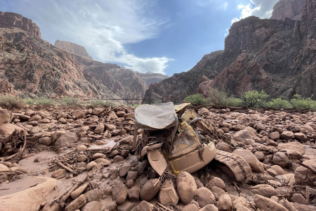 Family awaits news as search continues for last person missing in Grand Canyon