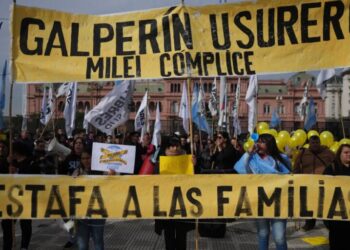 Nearly 4 in 10 young Argentine borrowers are behind on their debts as the generation that helped elect Milei struggles to get by