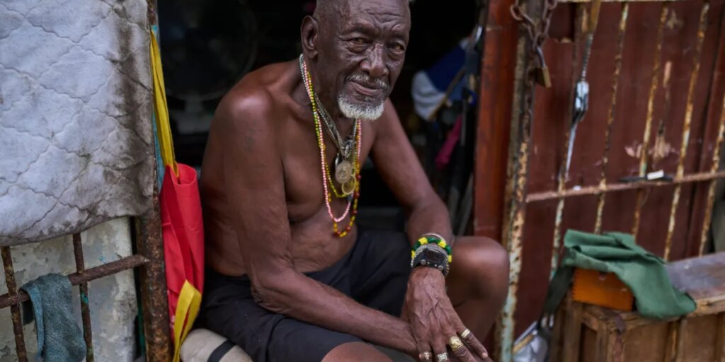 ‘They are exterminating us’: Cubans face psychological tolls from ‘economic strangulation’ as U.S. energy embargo continues