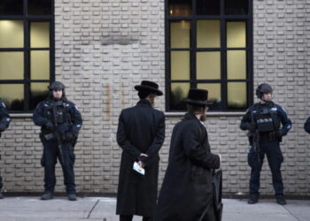 U.S. Jews feel ‘precarious’ as High Holy Days approach amid antisemitism fears and internal divisions