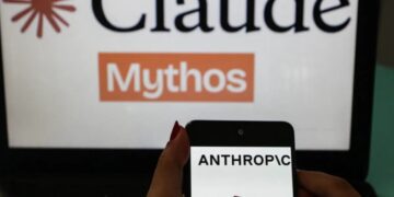 Anthropic researcher resigns, warning that AI companies are “gambling with our lives”