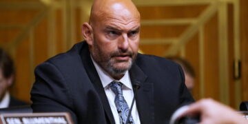 Sen. John Fetterman’s isolation from Democrats grows stark in Pennsylvania
