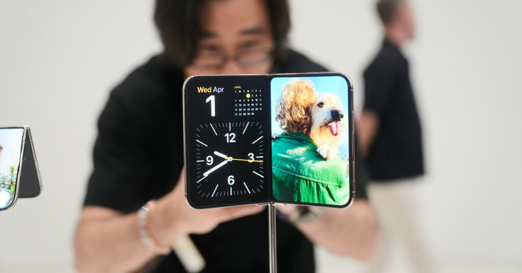 Apple Unveils the iPhone Duo, a Foldable Phone That Costs $1,999