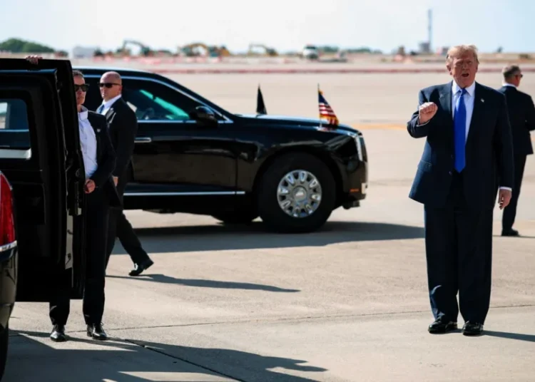 Republican election officials revolt against Trump’s post office plot