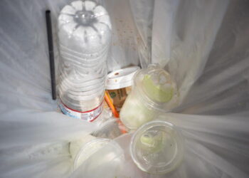Leaked emails reveal industry plan to kill California’s plastic and recycling laws