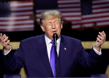 Trump’s bizarre boast bombs with critics: ‘You really put the B in dumb’