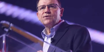 Republican insists ‘I had no time’ as 36-year debate tradition collapses
