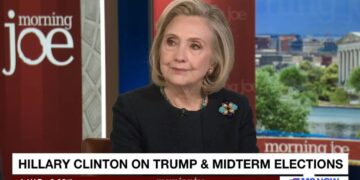 Hillary Clinton Claims Voters Don’t Believe Trump Anymore: ‘Put Lipstick on a Pig and It’s Still a Pig’