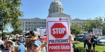 U.S. Supreme Court throws out Missouri congressional maps backed by President Trump