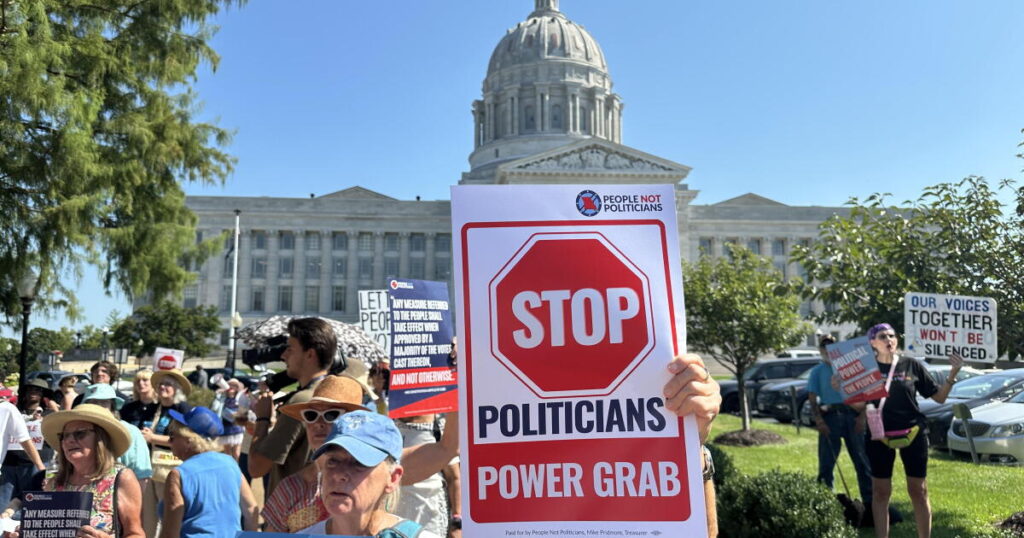U.S. Supreme Court throws out Missouri congressional maps backed by President Trump