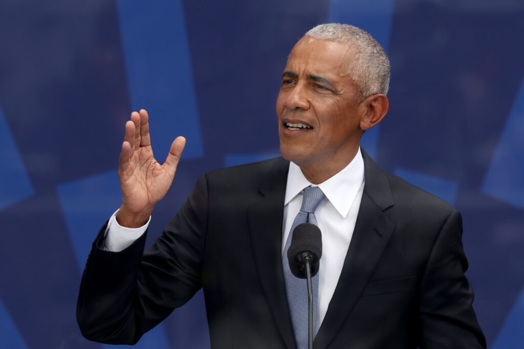 Obama fundraising with Democrats as GOP holds night 2 of convention