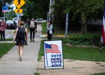 GOP secretaries of state ask Supreme Court to block Trump mail-in ballot rule