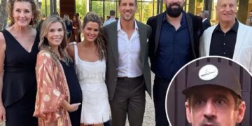 Aaron Rodgers gives shocking update on estrangement from brother Jordan, family