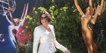 Mariska Hargitay Previews ‘Loose New Experience’ as Emmys Host