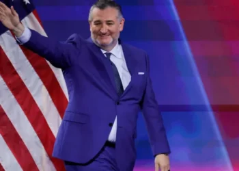 Crowd erupts in threats during Ted Cruz’s GOP speech: ‘He should be shot!’